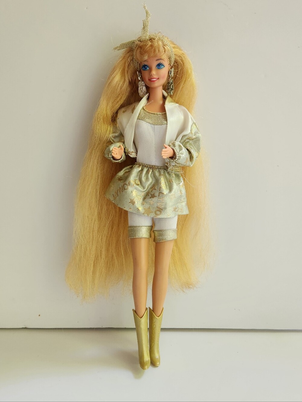 Vintage Hollywood Hair Barbie